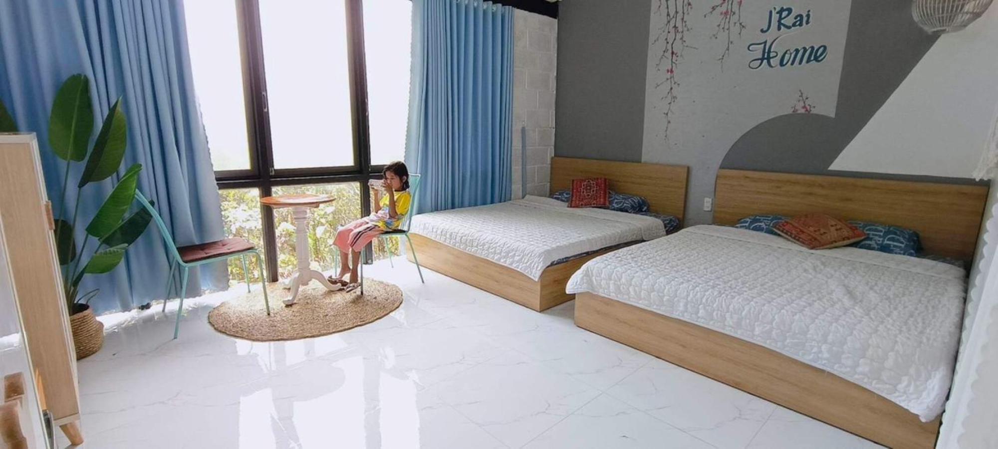 Jrai Homestay Pleiku Exteriör bild